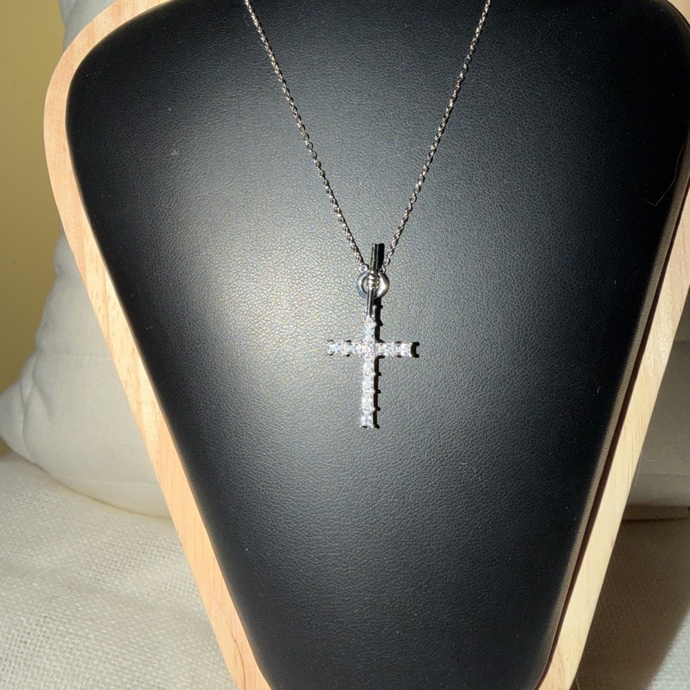 Sterling Silver Moissanite Lariat Style Cross Pendant Necklace - Picture 2 of 6